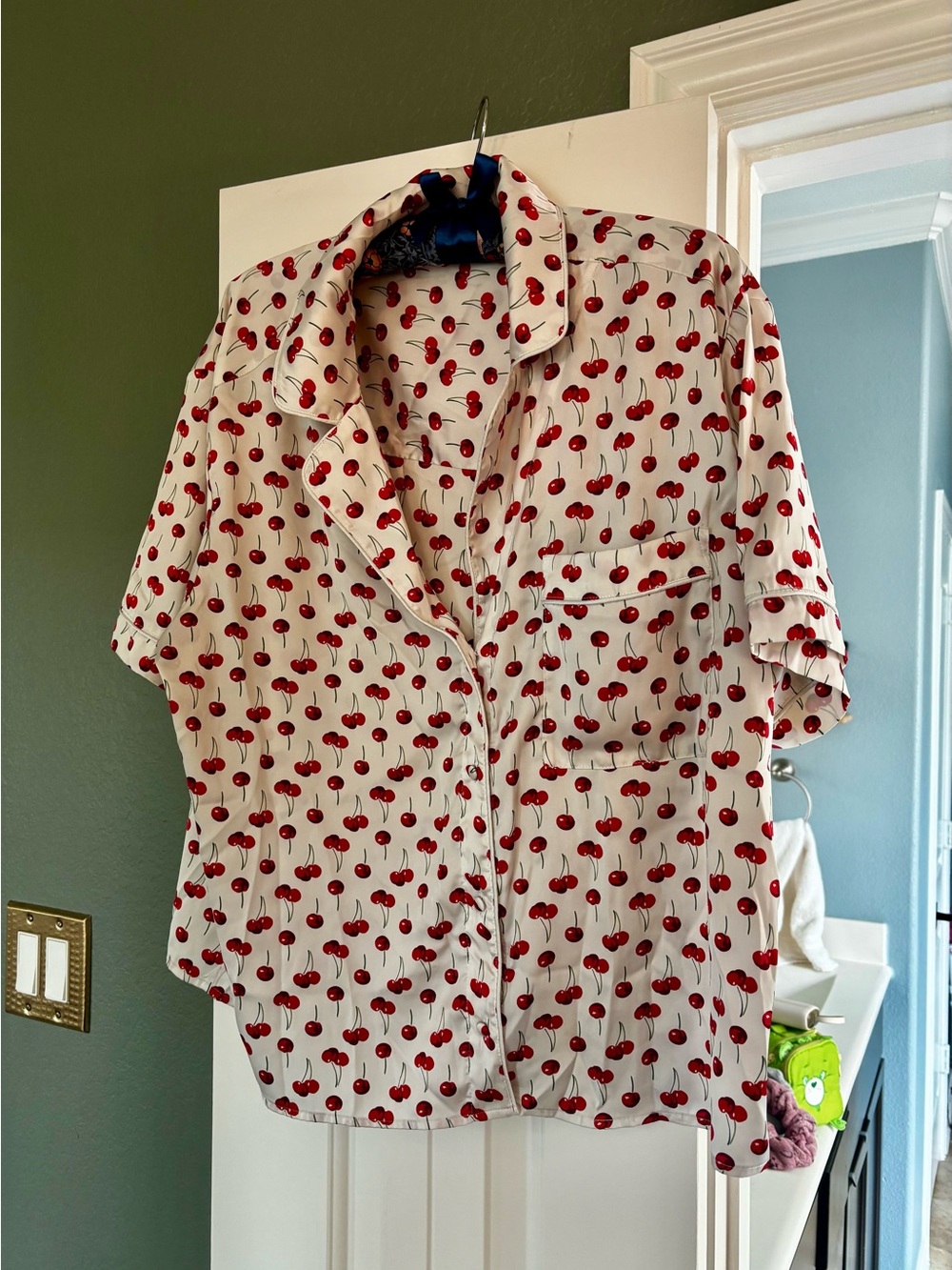 Abercrombie & Fitch Satin Pajama Set with Red Cherry Print - Picture 5 of 8
